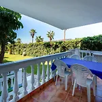 Апартаменты Stella Maris Beachfront Apartment, Sea View