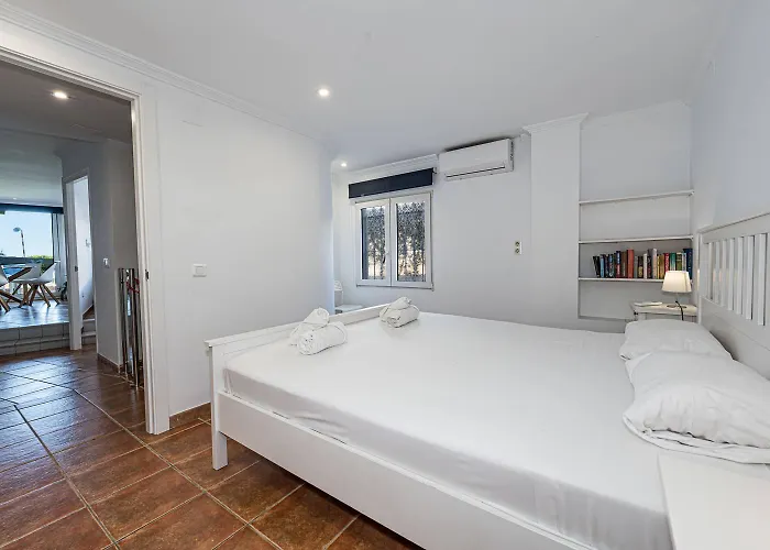 Apartman Stella Maris Beachfront Apartment, Sea View